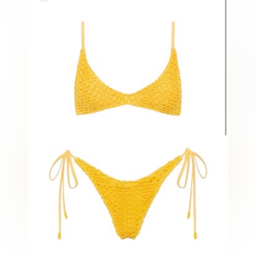 Triangl Bikini Set